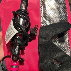 Babyliss pro mini straightener with travel pouch